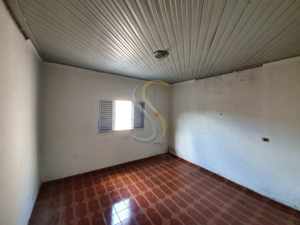 Casa à venda com 1 quarto, 220m² - Foto 6