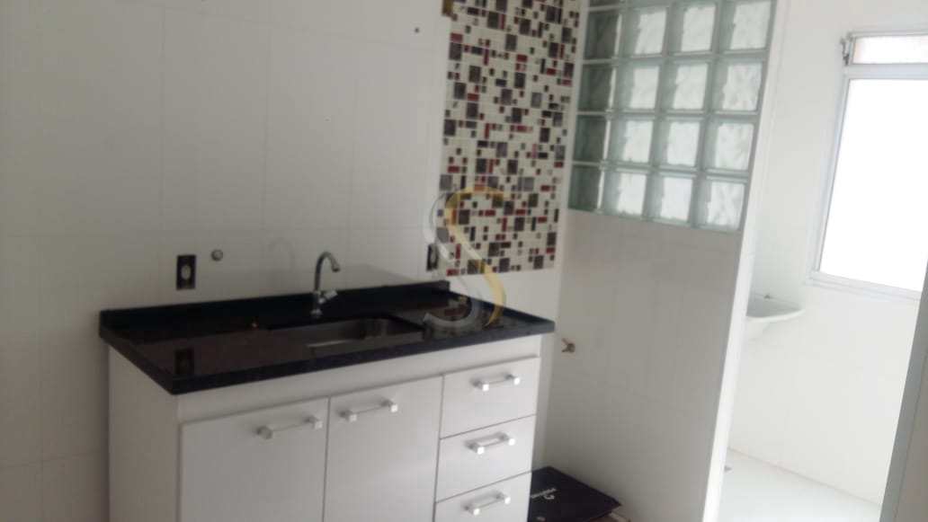 Apartamento à venda com 2 quartos, 50m² - Foto 3