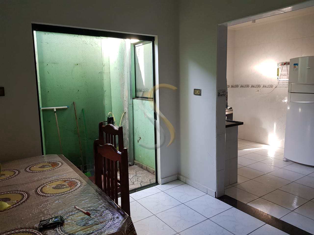 Casa à venda com 3 quartos, 200m² - Foto 10