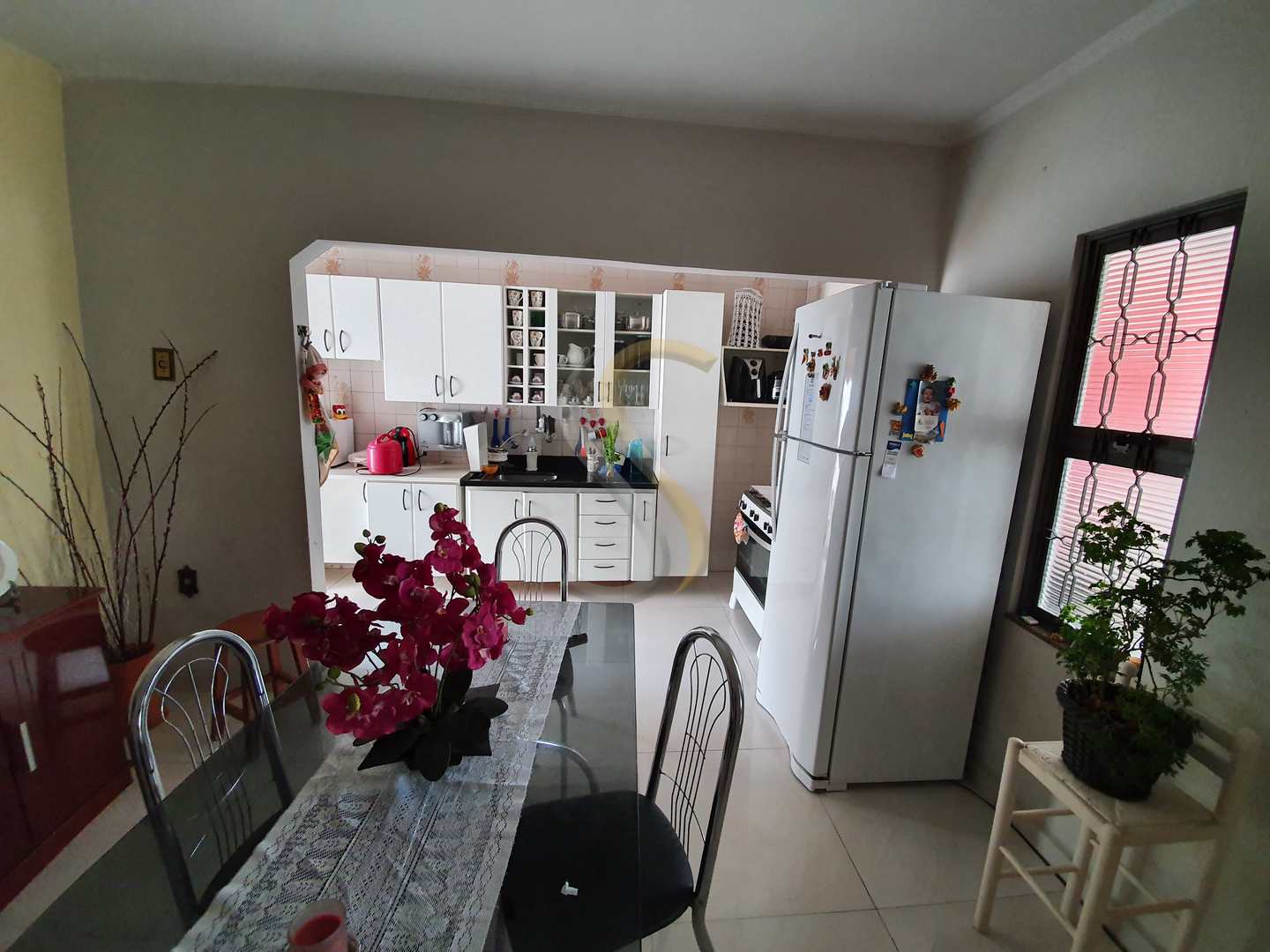 Casa à venda com 3 quartos, 250m² - Foto 9