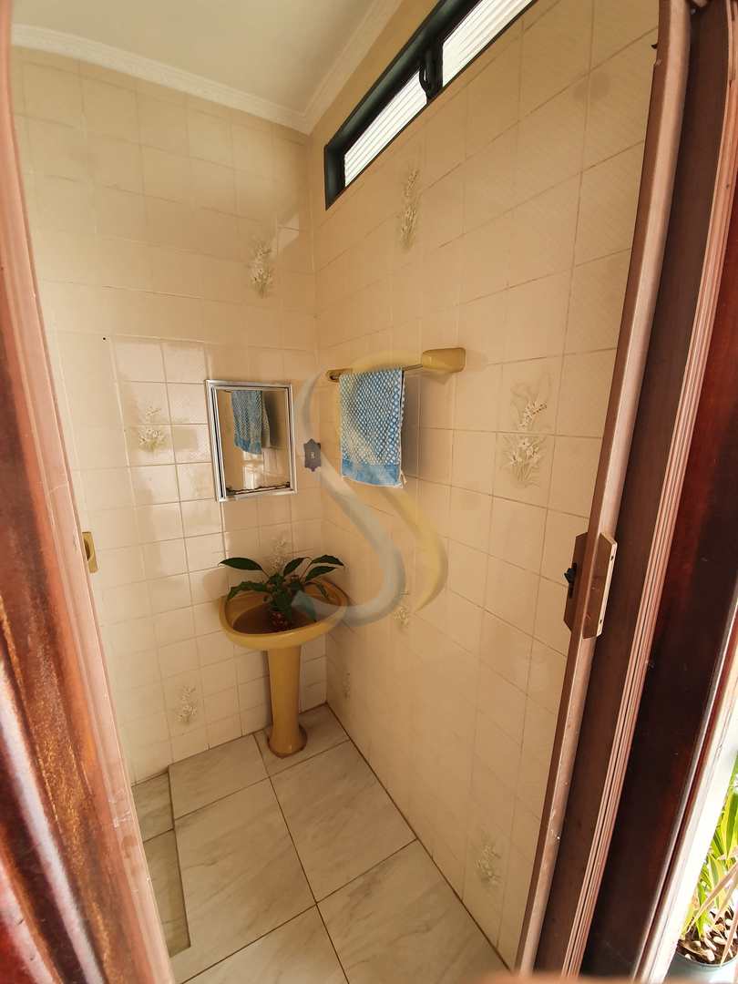 Casa à venda com 3 quartos, 250m² - Foto 12