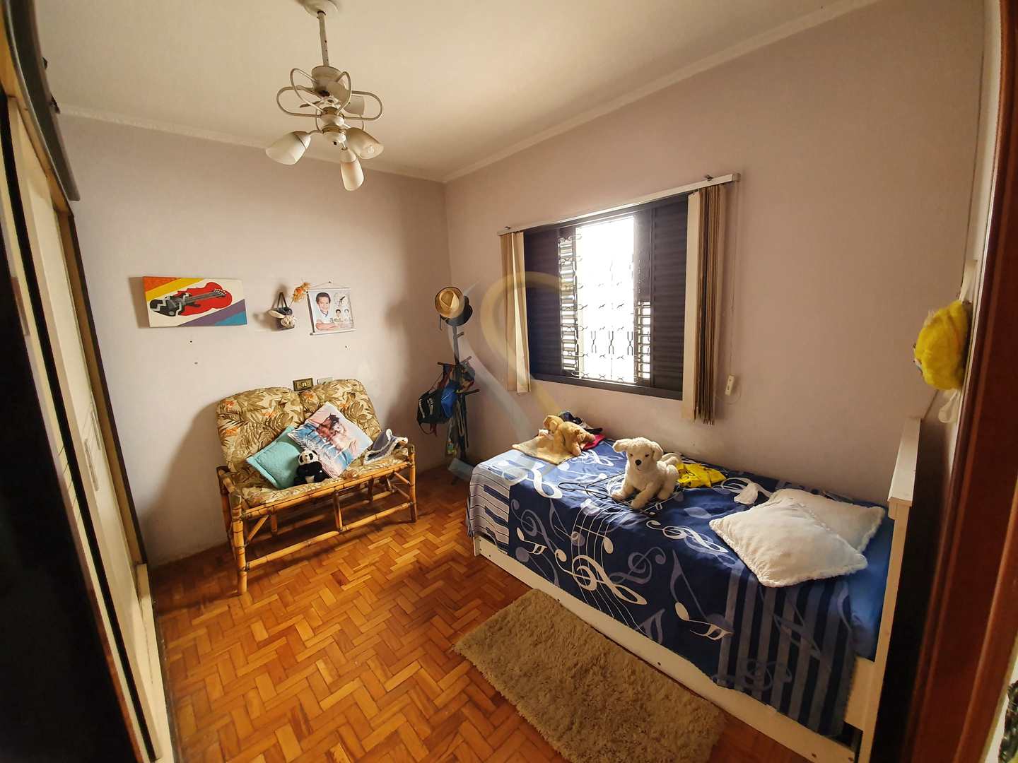 Casa à venda com 3 quartos, 250m² - Foto 4