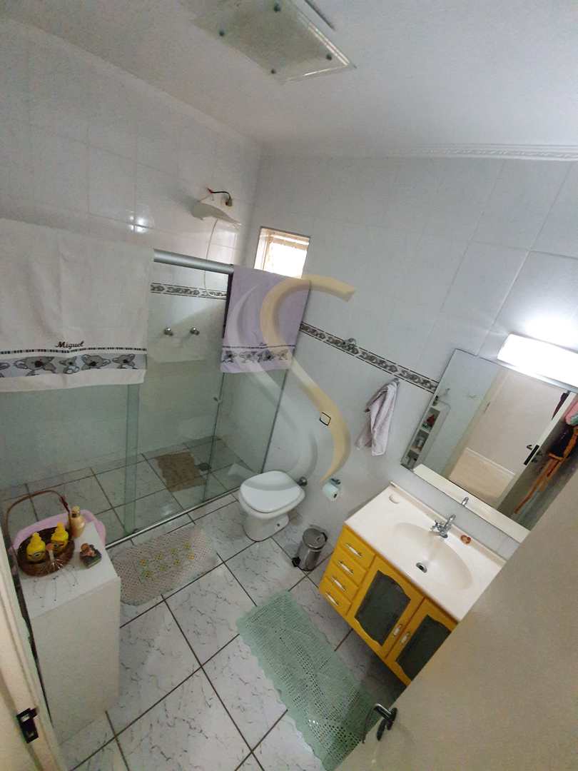 Sobrado à venda com 3 quartos, 200m² - Foto 19