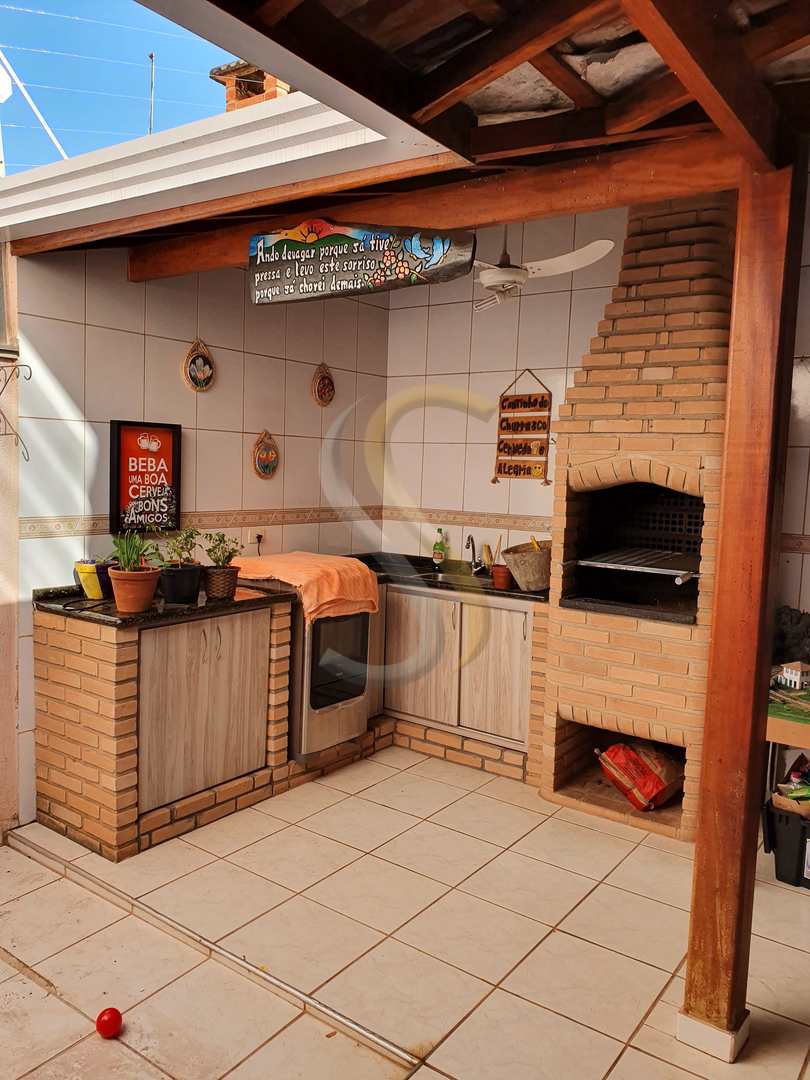 Sobrado à venda com 3 quartos, 200m² - Foto 23