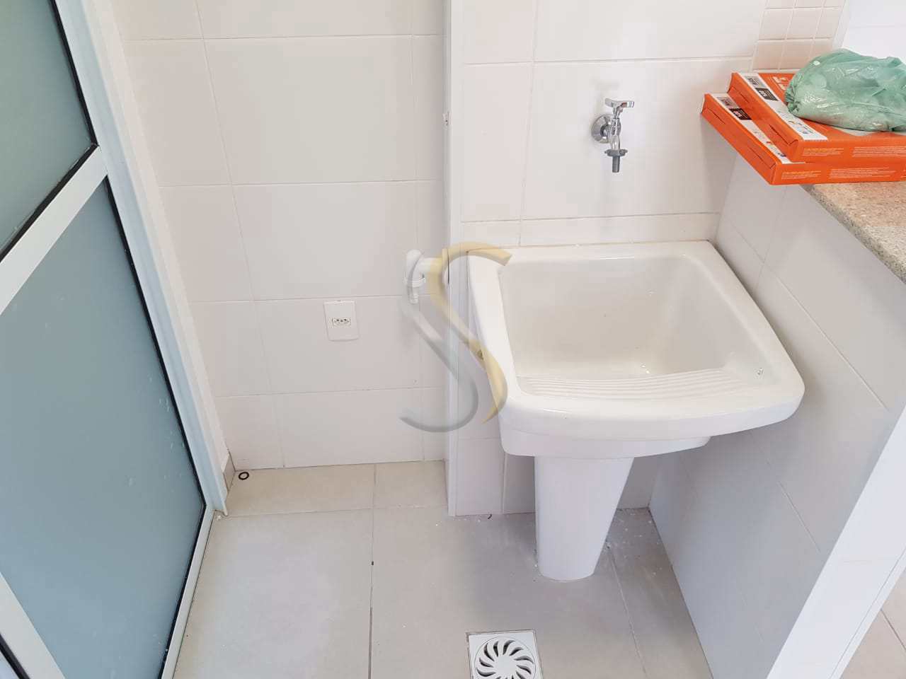 Apartamento para alugar com 2 quartos, 65m² - Foto 28