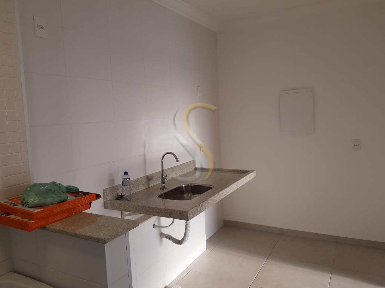 Apartamento para alugar com 2 quartos, 65m² - Foto 30