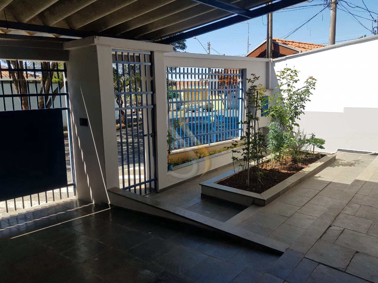 Casa à venda e aluguel com 2 quartos, 300m² - Foto 20