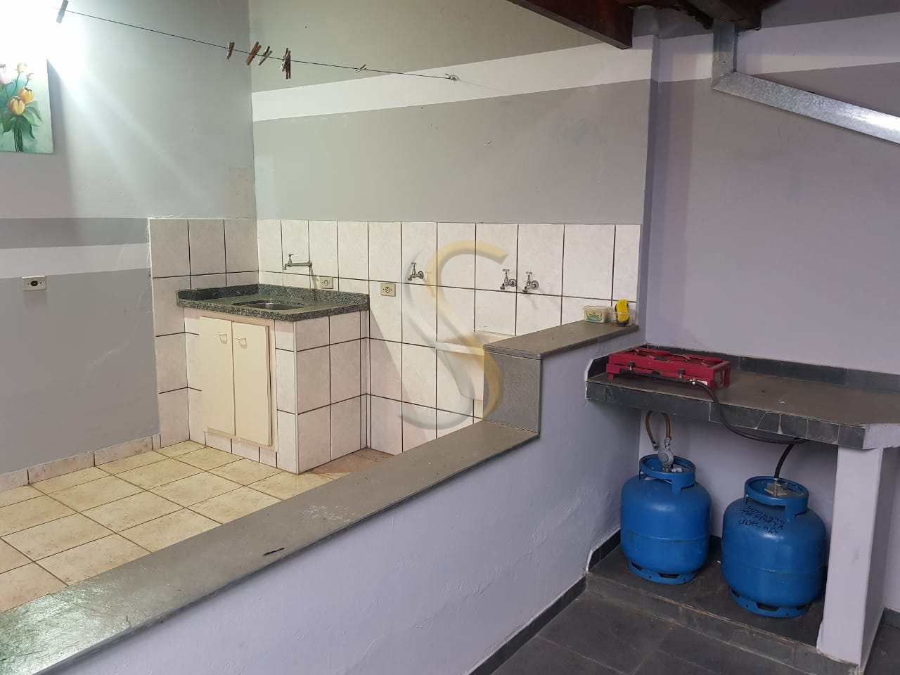 Casa à venda e aluguel com 2 quartos, 300m² - Foto 12