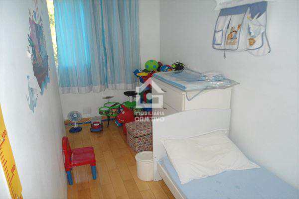 Apartamento à venda com 3 quartos, 75m² - Foto 9