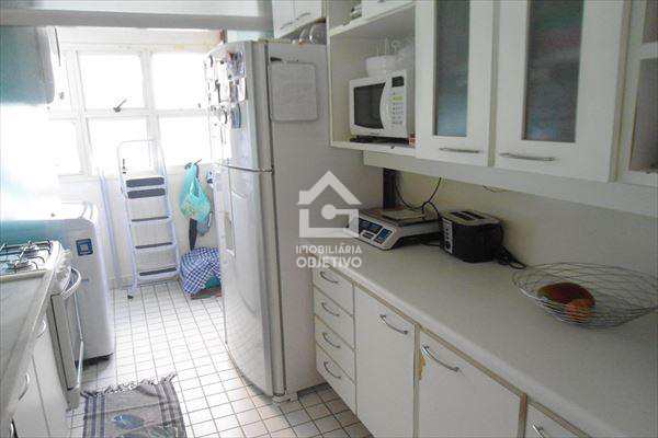 Apartamento à venda com 3 quartos, 75m² - Foto 5