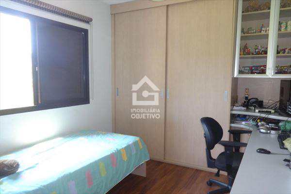 Apartamento à venda com 3 quartos, 150m² - Foto 17