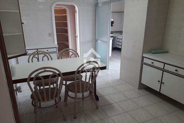 Apartamento à venda com 3 quartos, 210m² - Foto 8