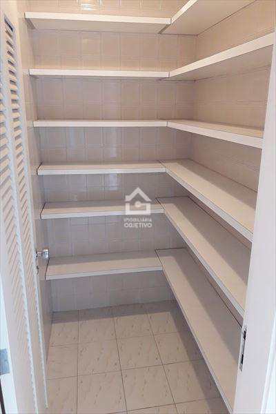 Apartamento à venda com 3 quartos, 210m² - Foto 7