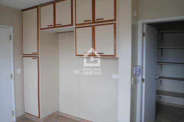 Apartamento à venda com 3 quartos, 251m² - Foto 11