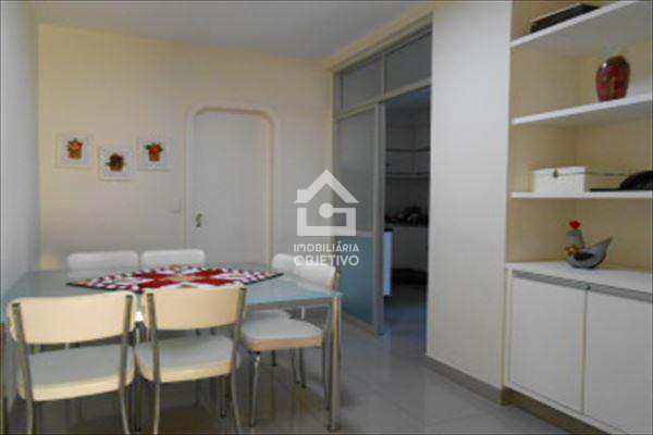 Apartamento à venda com 4 quartos, 210m² - Foto 7