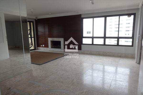 Apartamento à venda com 4 quartos, 220m² - Foto 4