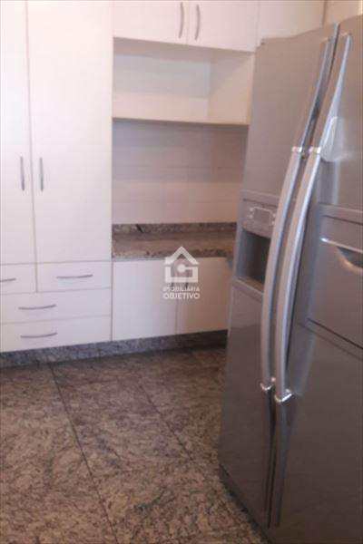 Apartamento à venda com 4 quartos, 220m² - Foto 13