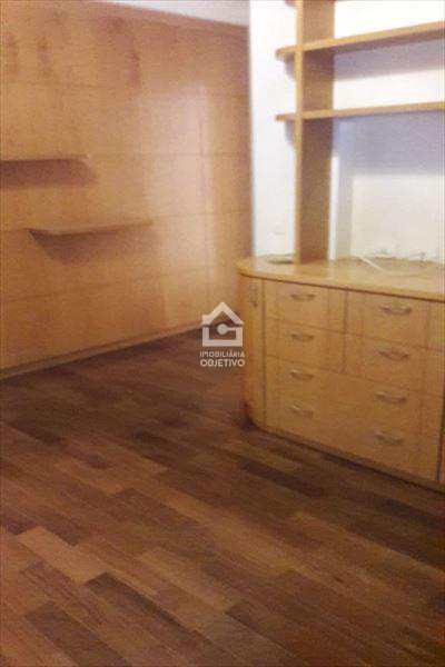 Apartamento à venda com 4 quartos, 220m² - Foto 26