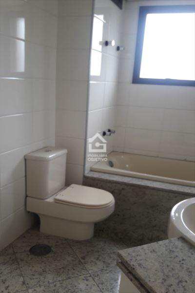 Apartamento à venda com 4 quartos, 220m² - Foto 25