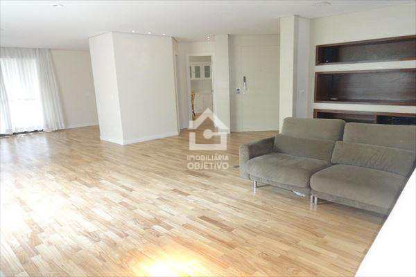 Apartamento à venda com 4 quartos, 220m² - Foto 2