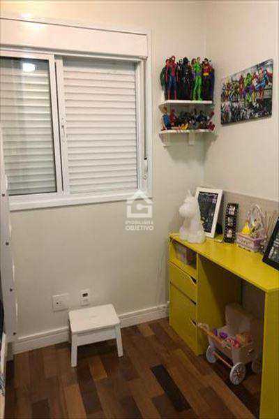 Apartamento à venda com 3 quartos, 131m² - Foto 11