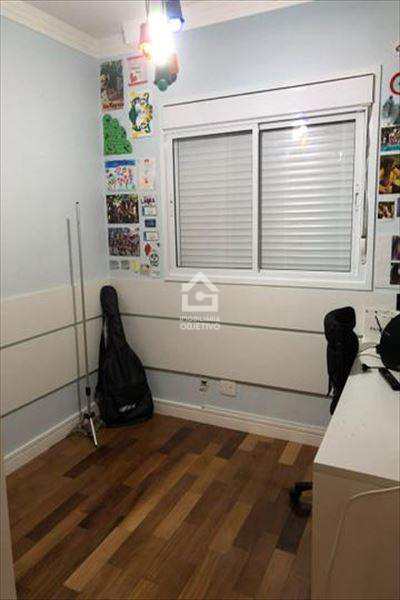 Apartamento à venda com 3 quartos, 131m² - Foto 12