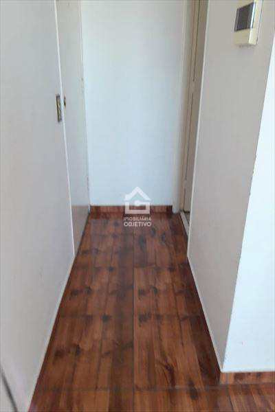 Apartamento à venda com 3 quartos, 55m² - Foto 4