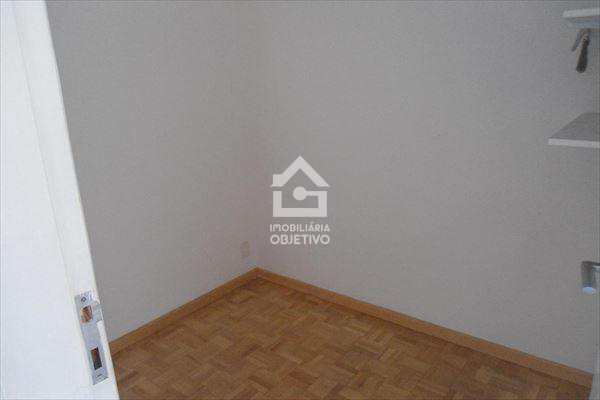 Apartamento à venda com 3 quartos, 128m² - Foto 18