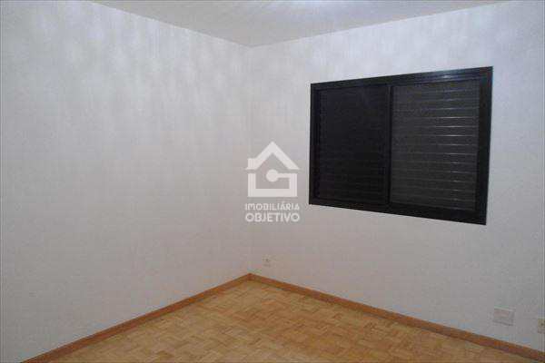 Apartamento à venda com 3 quartos, 128m² - Foto 11