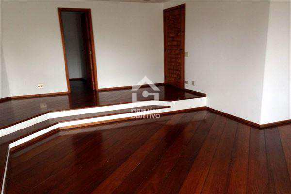 Apartamento à venda com 3 quartos, 190m² - Foto 2