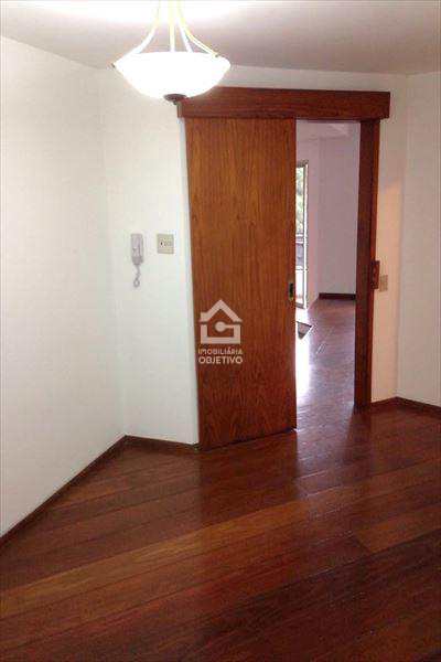 Apartamento à venda com 3 quartos, 190m² - Foto 4