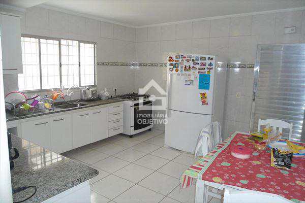 Sobrado à venda com 3 quartos, 200m² - Foto 7