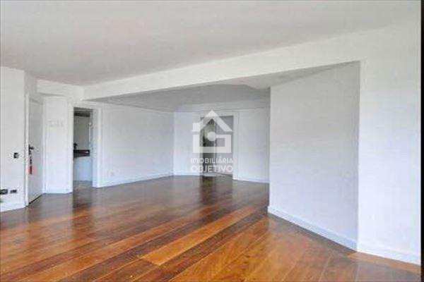 Apartamento à venda com 3 quartos, 130m² - Foto 2