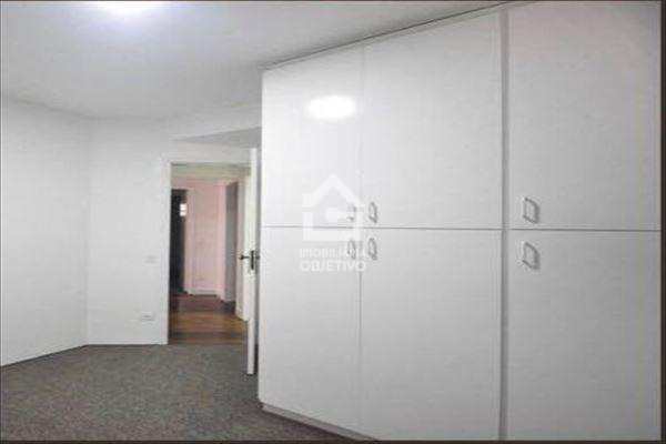 Apartamento à venda com 3 quartos, 130m² - Foto 9