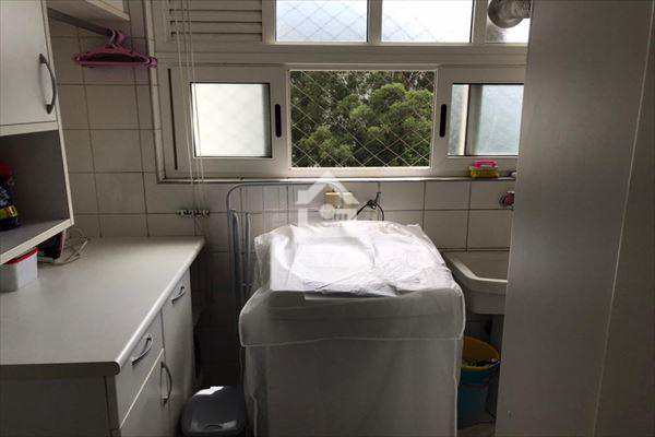 Apartamento à venda com 3 quartos, 97m² - Foto 9