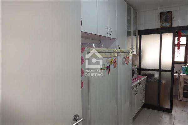 Apartamento à venda com 3 quartos, 67m² - Foto 6