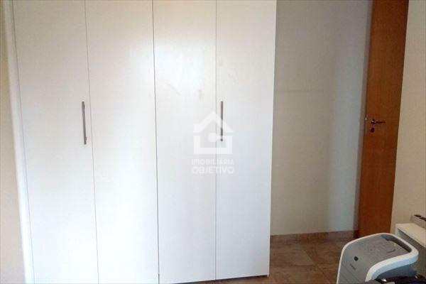 Apartamento para alugar com 3 quartos, 140m² - Foto 20