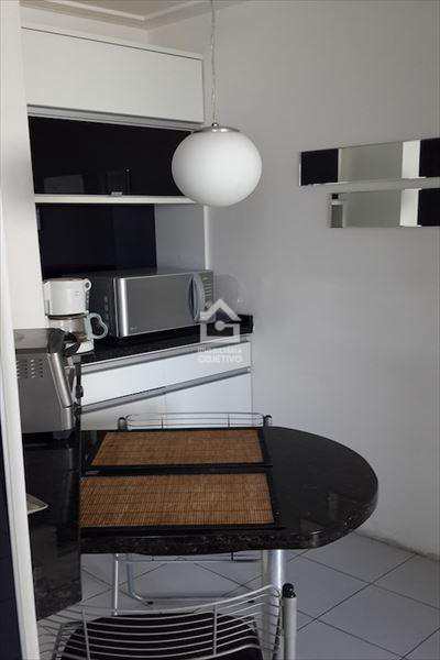 Apartamento à venda com 3 quartos, 118m² - Foto 1