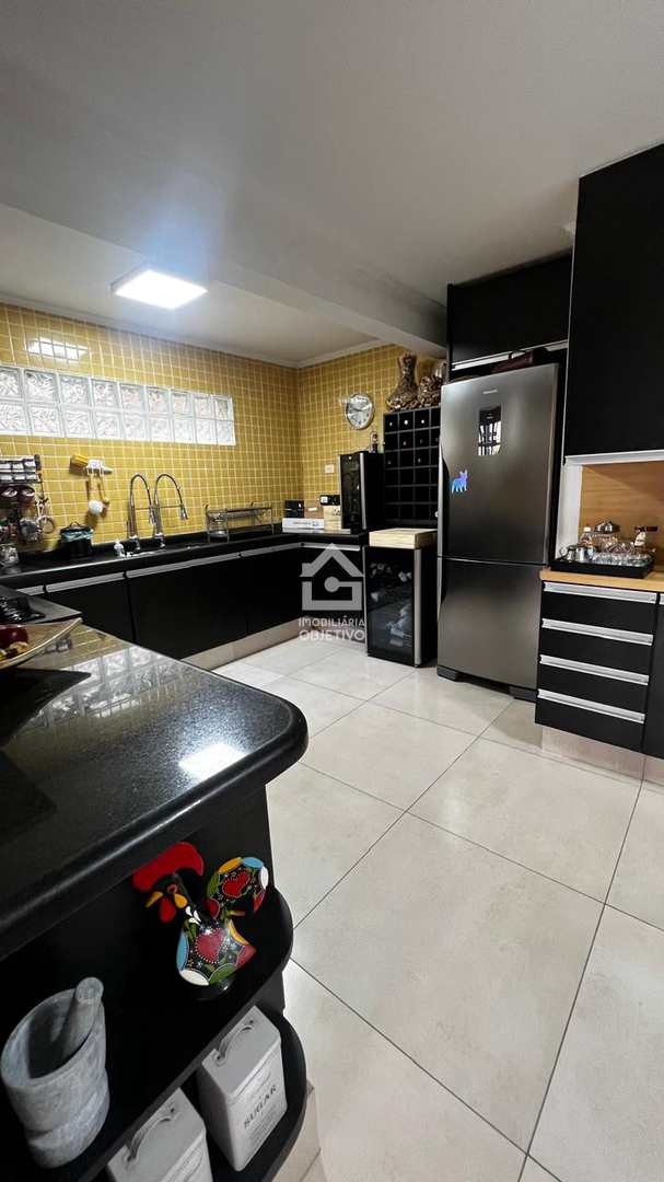 Sobrado à venda com 3 quartos, 260m² - Foto 6