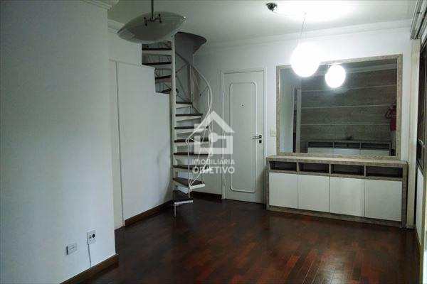 Apartamento à venda com 2 quartos, 100m² - Foto 2