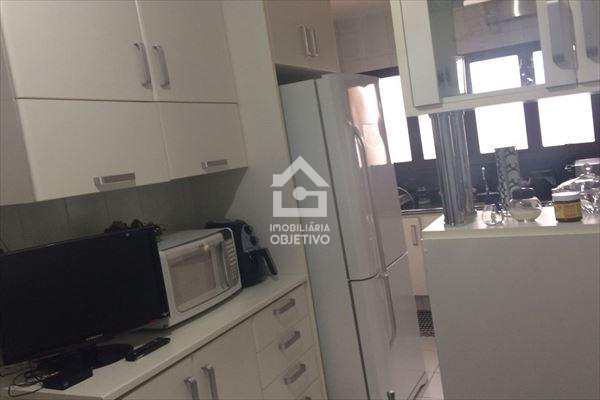 Apartamento à venda com 4 quartos, 145m² - Foto 8