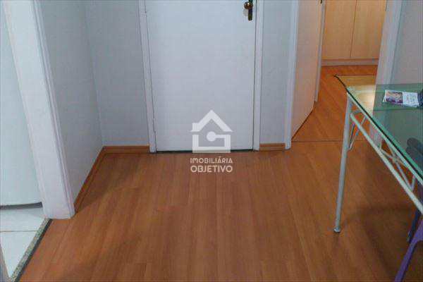 Apartamento à venda com 3 quartos, 56m² - Foto 2