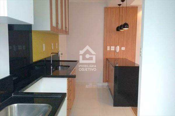 Apartamento à venda com 3 quartos, 96m² - Foto 8