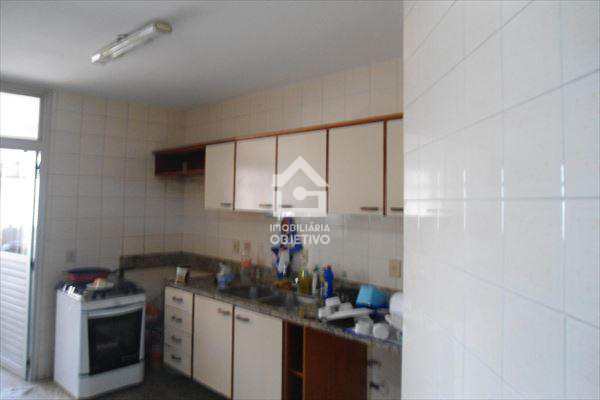 Apartamento para alugar com 4 quartos, 165m² - Foto 7