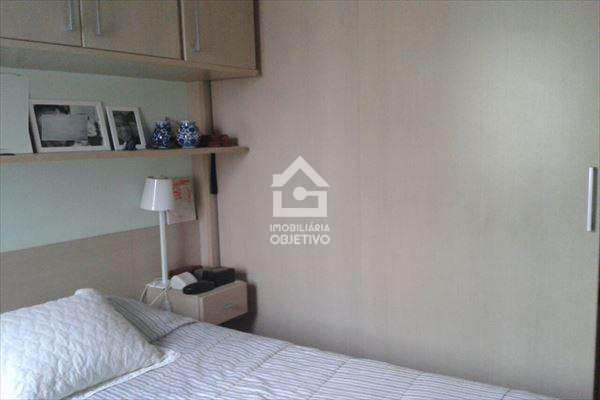 Apartamento à venda com 2 quartos, 57m² - Foto 12