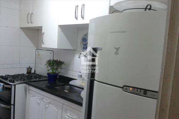 Apartamento à venda com 2 quartos, 57m² - Foto 10