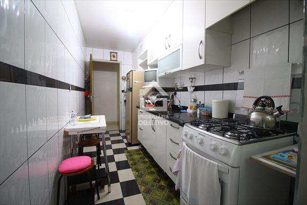 Apartamento à venda com 3 quartos, 78m² - Foto 4