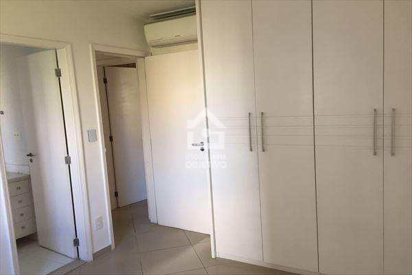 Cobertura à venda com 2 quartos, 180m² - Foto 10