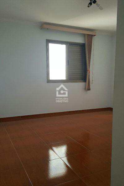 Apartamento à venda com 3 quartos, 110m² - Foto 13