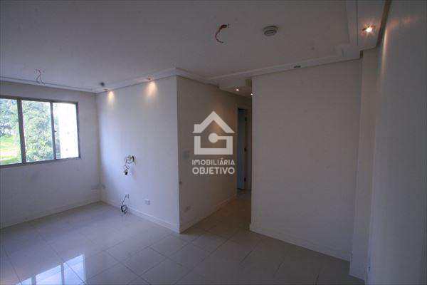 Apartamento à venda com 2 quartos, 60m² - Foto 5